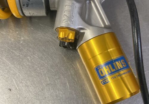 Per tutti quelli che credono che solo perché sono Ohlins saranno eterni e mai da...